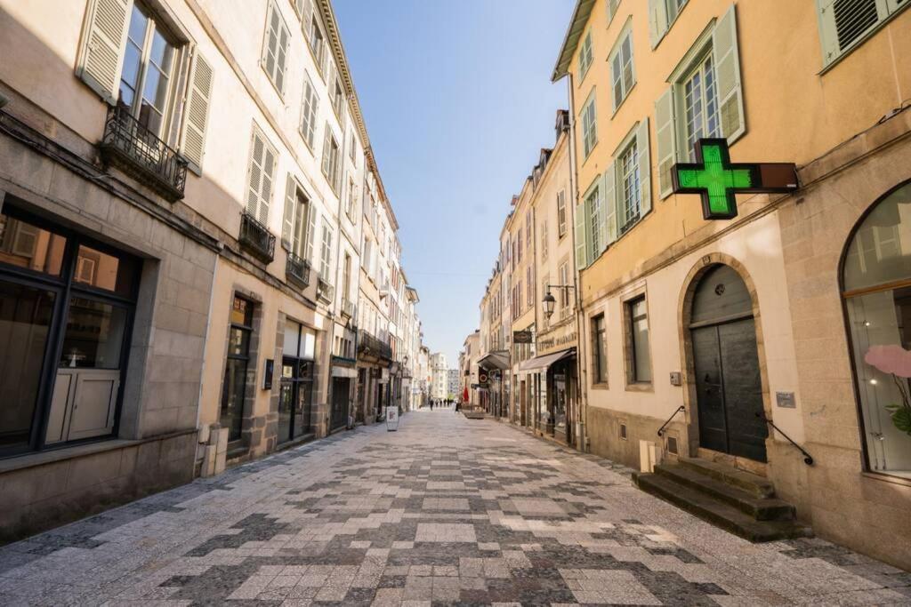 La Veilleuse - Appartement Au Coeur Du Centre Ville Limoges Esterno foto