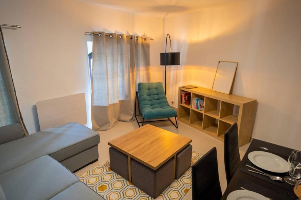 La Veilleuse - Appartement Au Coeur Du Centre Ville Limoges Esterno foto